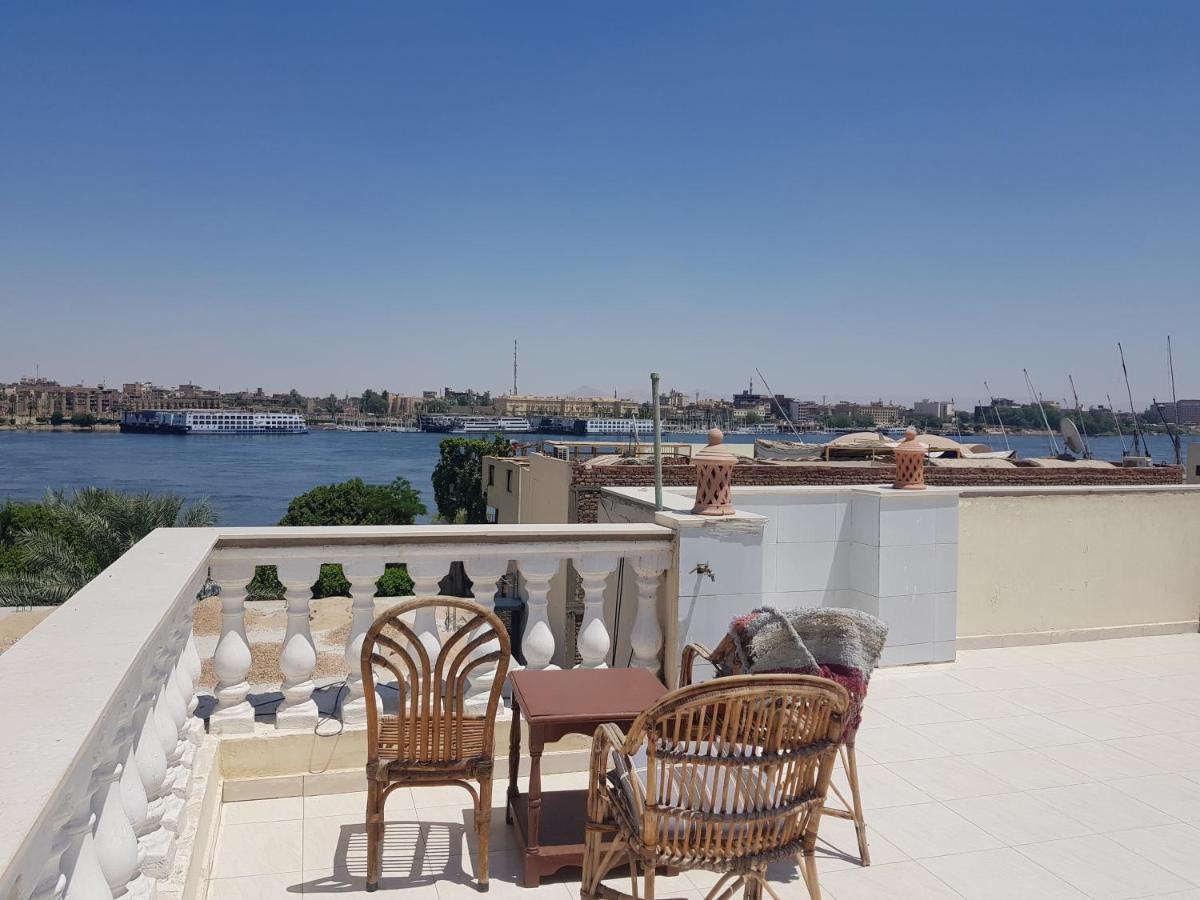 Ferienwohnung Nile Sunrise Flats Luxor Exterior foto