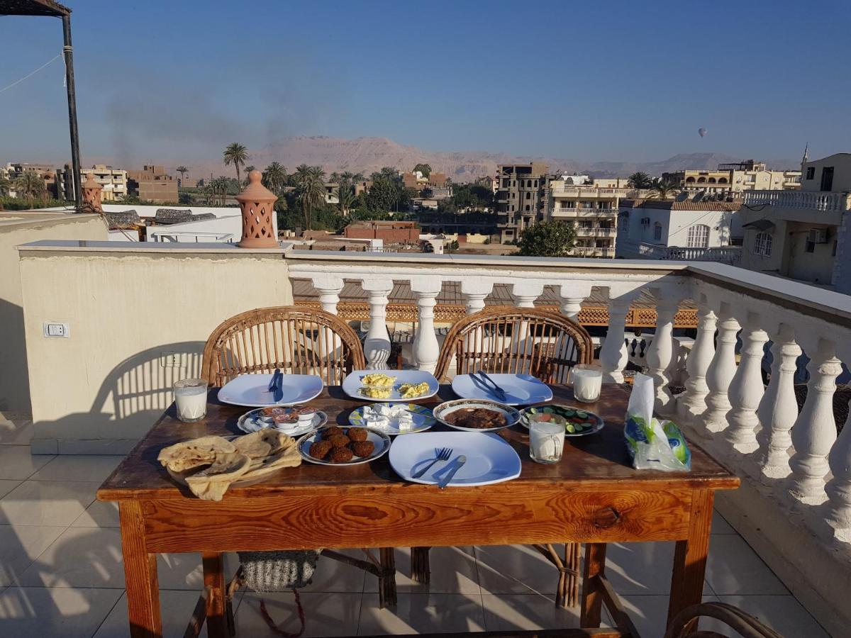 Ferienwohnung Nile Sunrise Flats Luxor Exterior foto