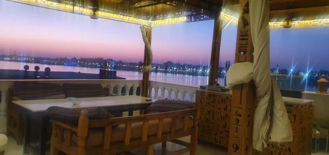 Ferienwohnung Nile Sunrise Flats Luxor Exterior foto
