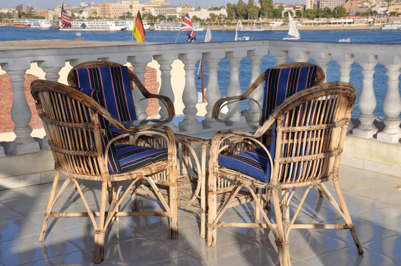 Ferienwohnung Nile Sunrise Flats Luxor Exterior foto