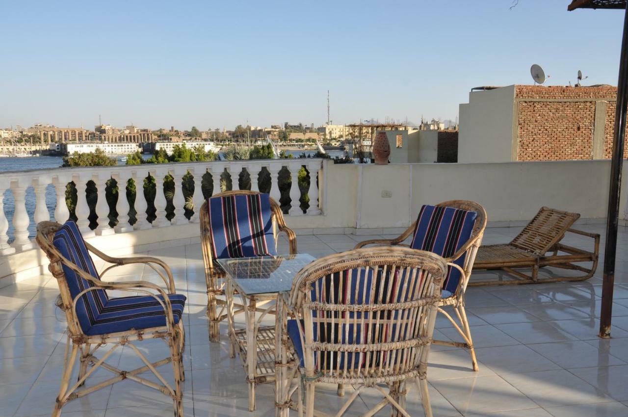Ferienwohnung Nile Sunrise Flats Luxor Exterior foto