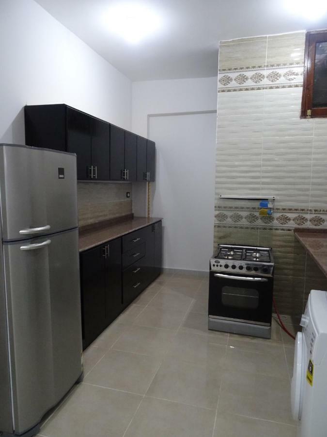 Ferienwohnung Nile Sunrise Flats Luxor Exterior foto