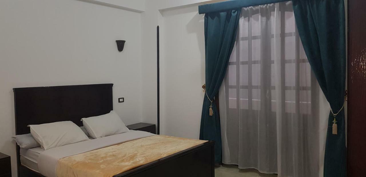 Ferienwohnung Nile Sunrise Flats Luxor Exterior foto